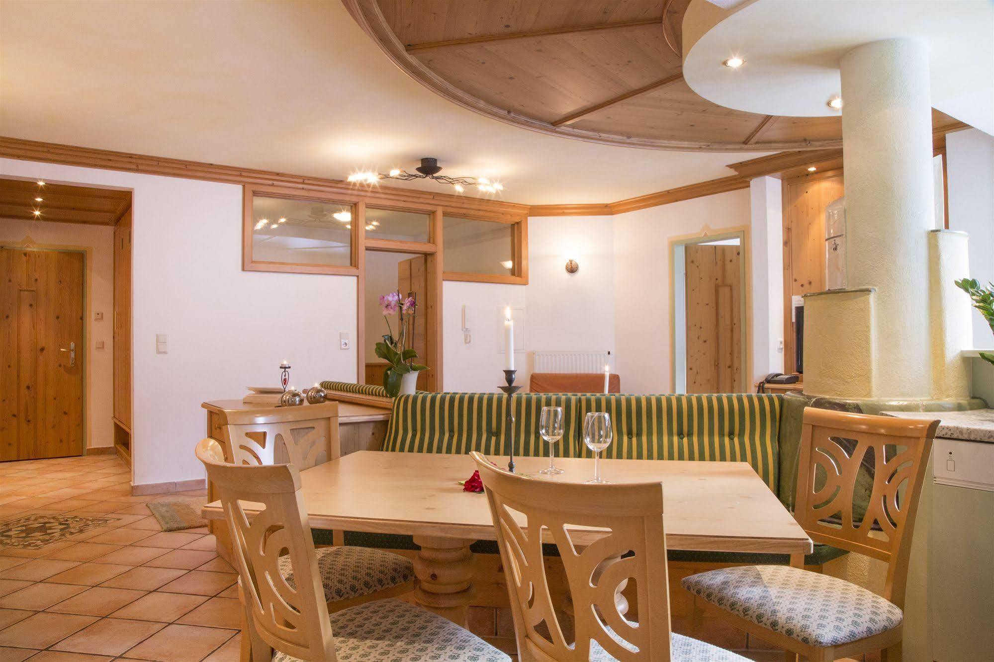 Fliana Arlberg Studios Sankt Anton am Arlberg Ngoại thất bức ảnh
