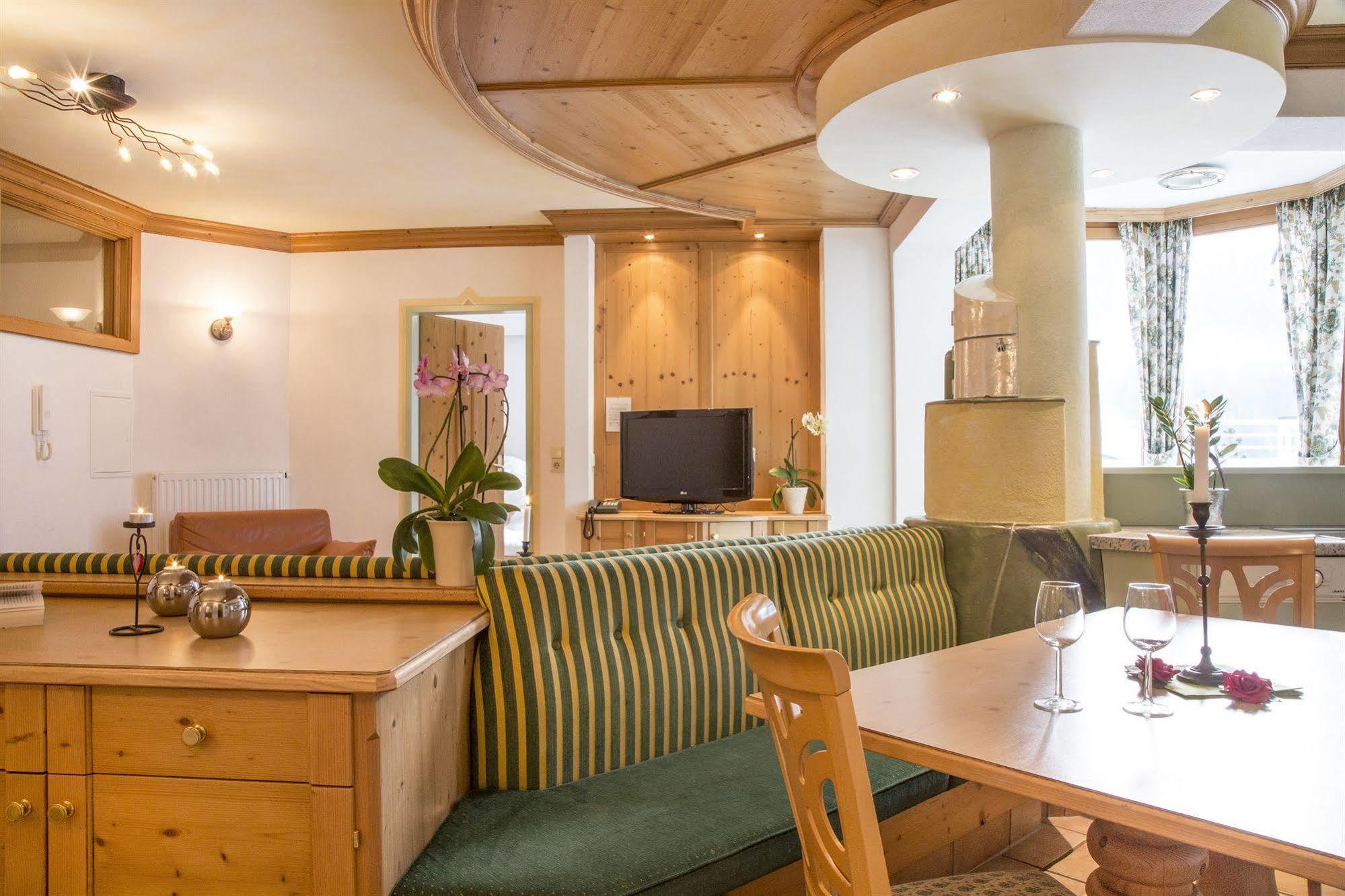Fliana Arlberg Studios Sankt Anton am Arlberg Ngoại thất bức ảnh